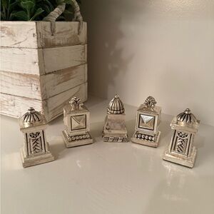 Bombay Co. Set of 5 Of Silver Plated Mini Salt And Pepper Shakers No Box